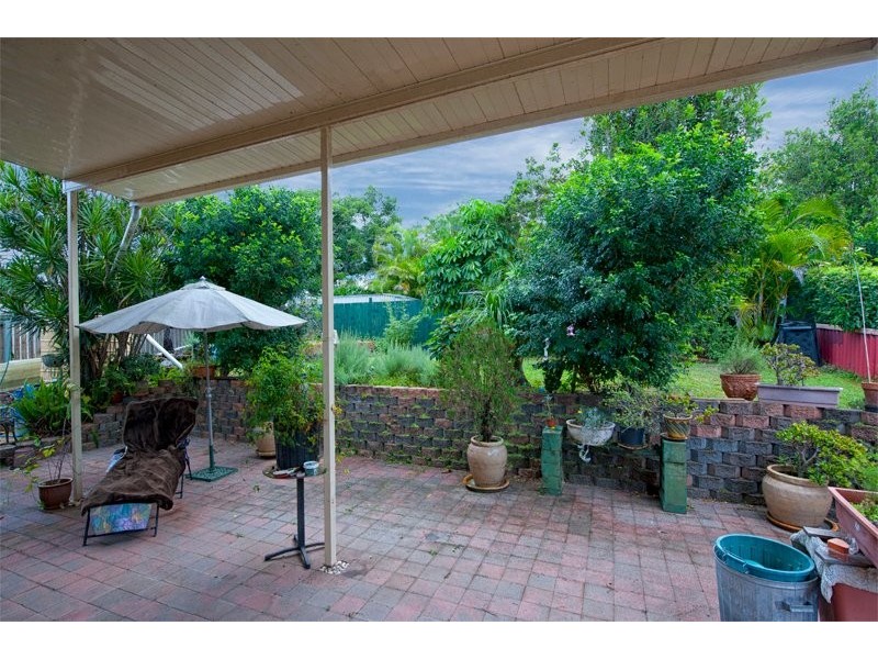 11 Paradise Street, Nerang QLD 4211