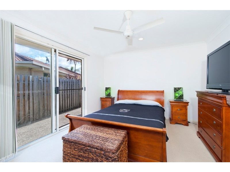 54 Yodelay Street, Varsity Lakes QLD 4227