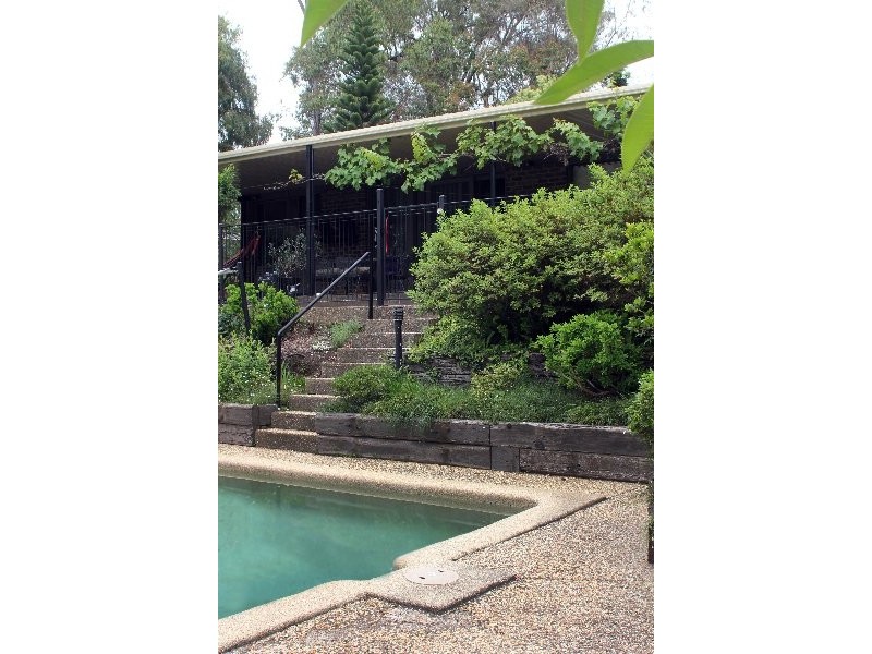 7 Narrabri Court, Gaven QLD 4211