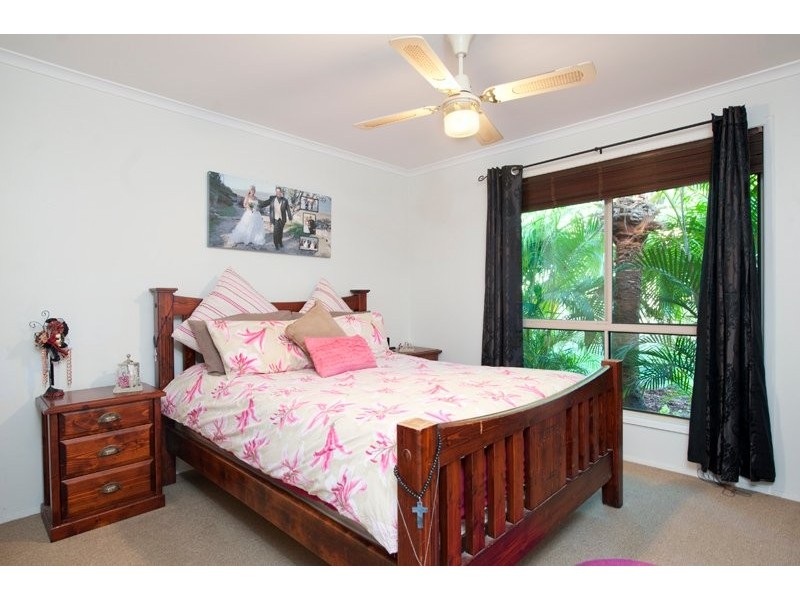 129 Dugandan St, Nerang QLD 4211