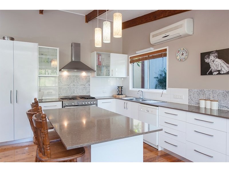 39 Merloo Drive, Nerang QLD 4211