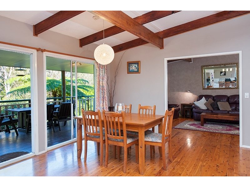 39 Merloo Drive, Nerang QLD 4211