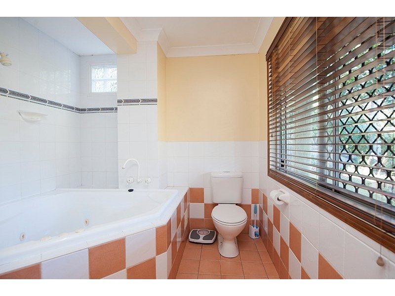 39 Merloo Drive, Nerang QLD 4211