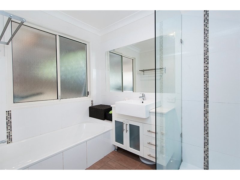 193 Universal Street, Oxenford QLD 4210