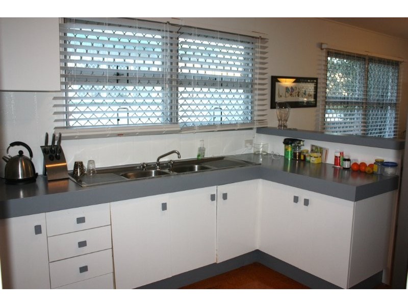 19 Cawthray Street, Biggera Waters QLD 4216