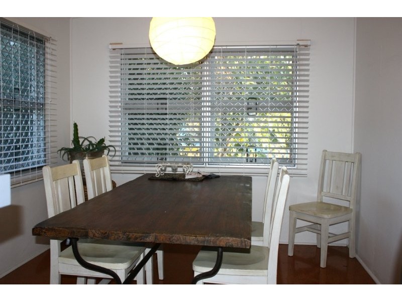 19 Cawthray Street, Biggera Waters QLD 4216