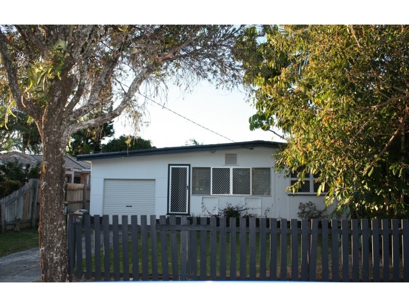 19 Cawthray Street, Biggera Waters QLD 4216