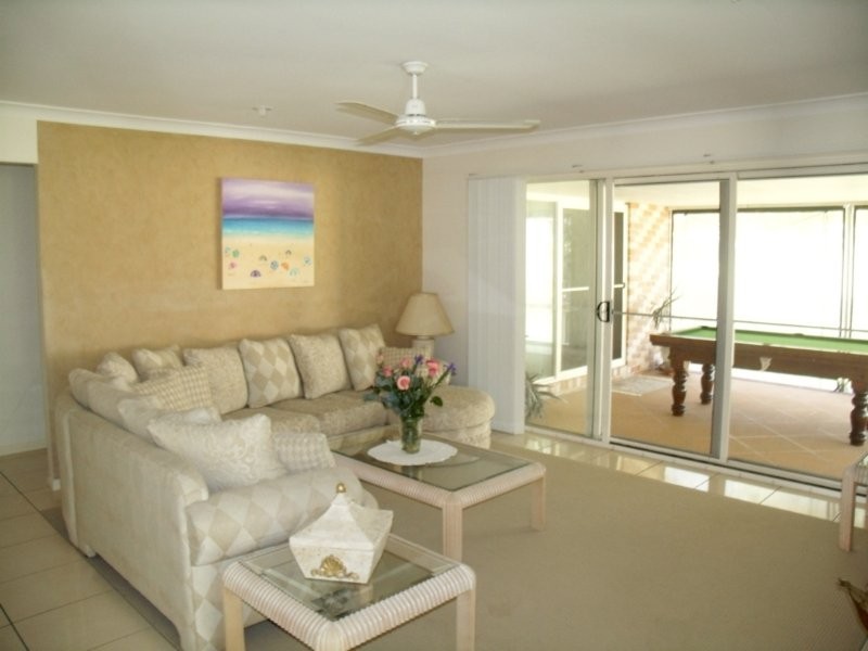 34 Pasture Place, Mount Nathan QLD 4211