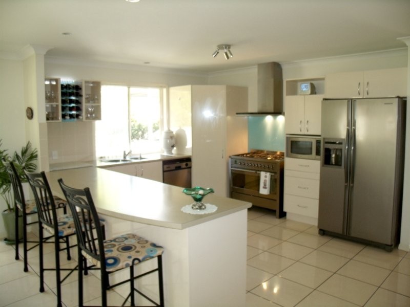 34 Pasture Place, Mount Nathan QLD 4211