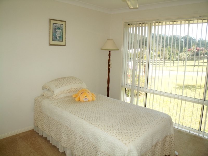 34 Pasture Place, Mount Nathan QLD 4211