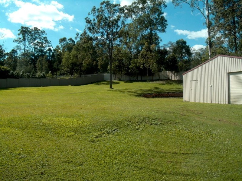34 Pasture Place, Mount Nathan QLD 4211