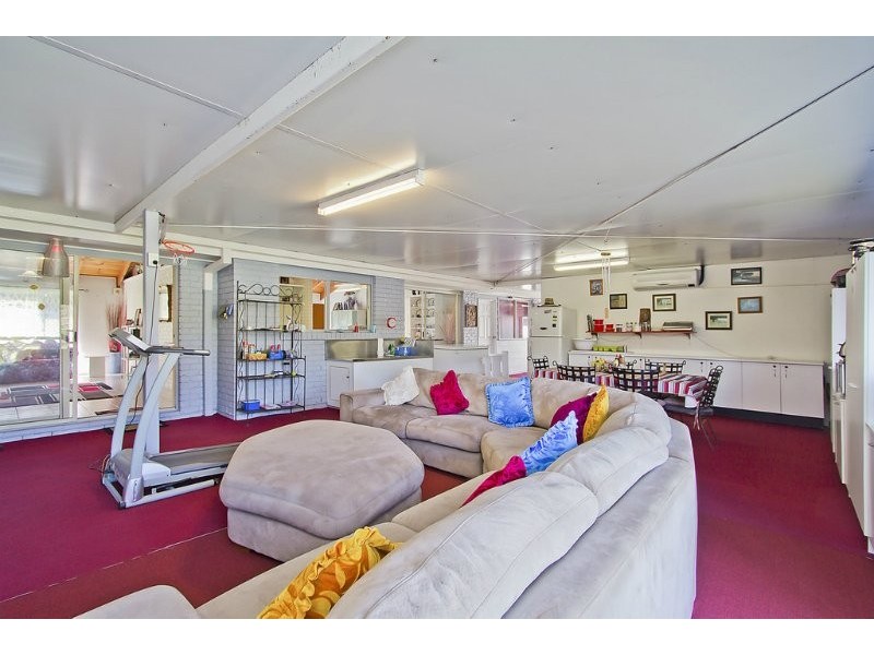 116 Tallebudgera Creek Road, Tallebudgera QLD 4228