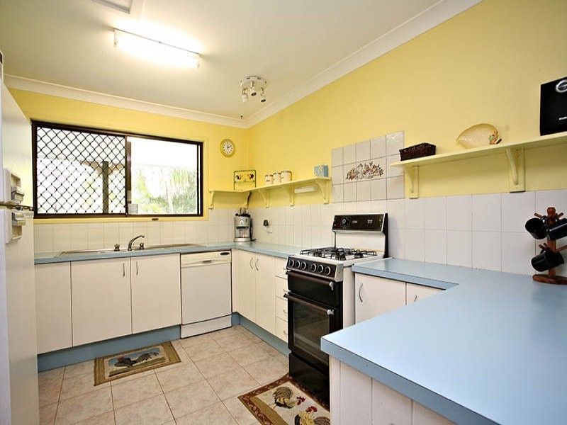 33 Moore Road, Burpengary QLD 4505