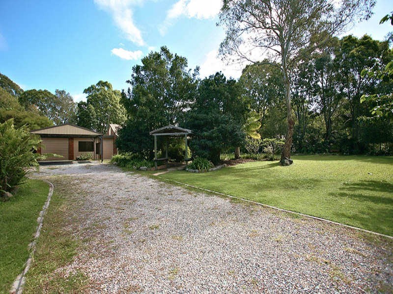 33 Moore Road, Burpengary QLD 4505
