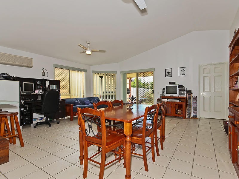 33 Silvester Street, North Lakes QLD 4509