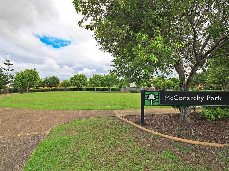 33 Silvester Street, North Lakes QLD 4509