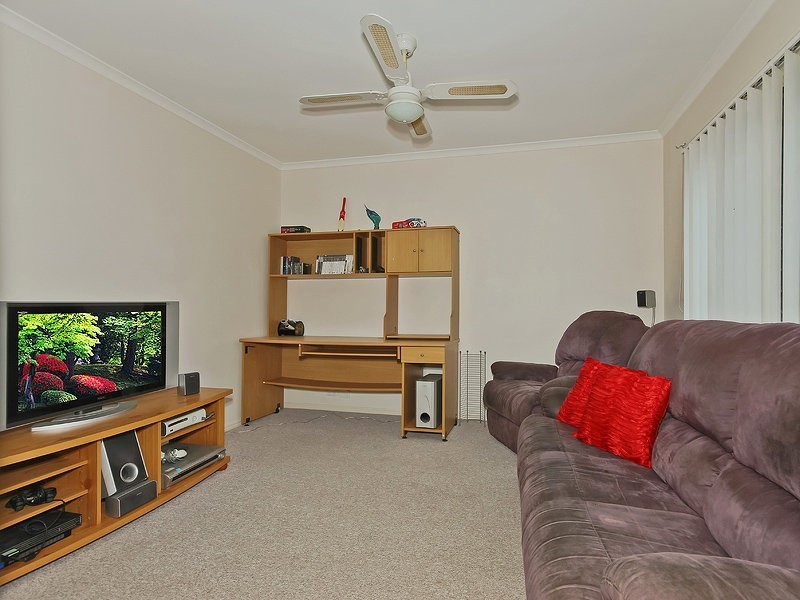 34 Paterson Place, Narangba QLD 4504