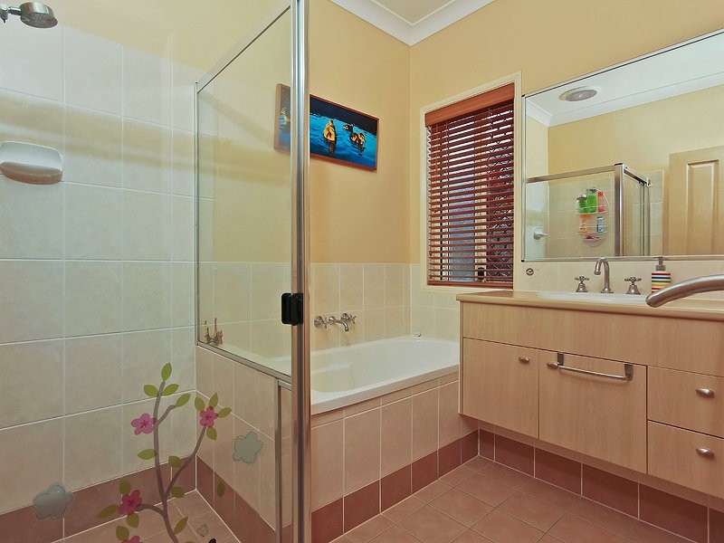 36 Tuckeroo Parade, North Lakes QLD 4509