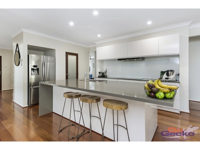 1 Kennedy Court, North Lakes QLD 4509