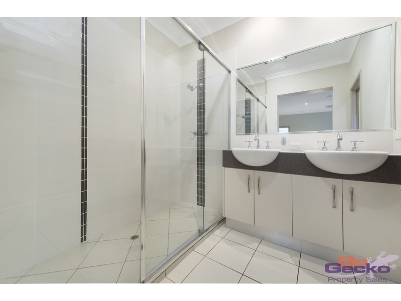 26 Willowleaf Circuit, Upper Caboolture QLD 4510