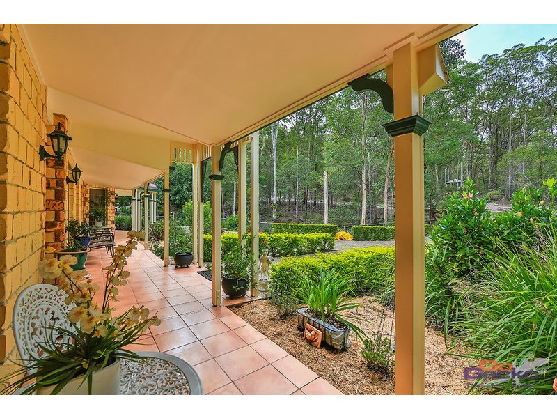 5 Corymbia Lane, Eatons Hill QLD 4037