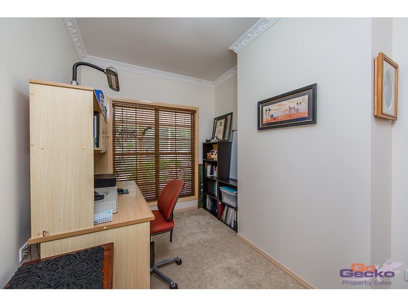 5 Corymbia Lane, Eatons Hill QLD 4037
