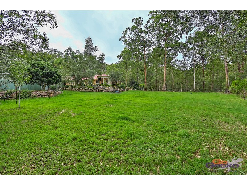 5 Corymbia Lane, Eatons Hill QLD 4037