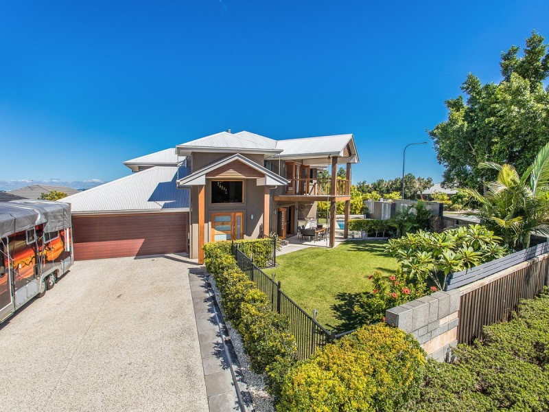 9 Montgomerie Parade, North Lakes QLD 4509
