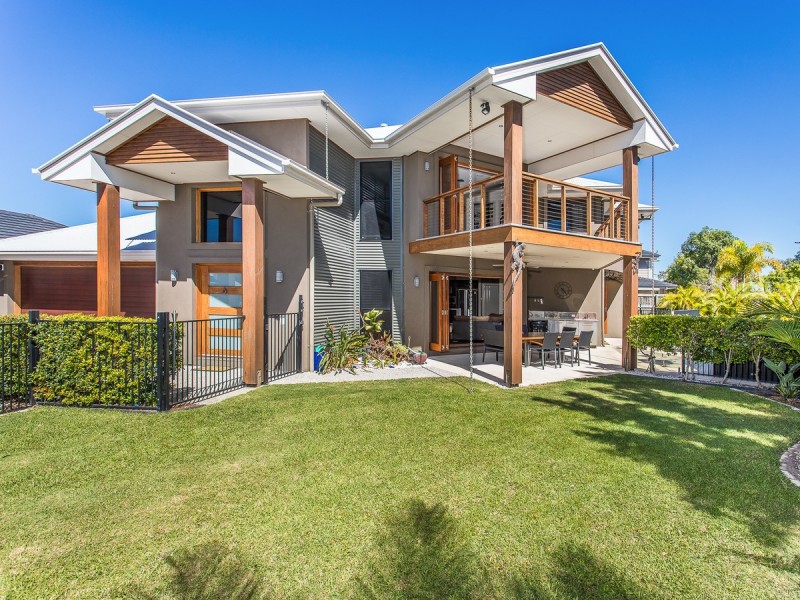 9 Montgomerie Parade, North Lakes QLD 4509