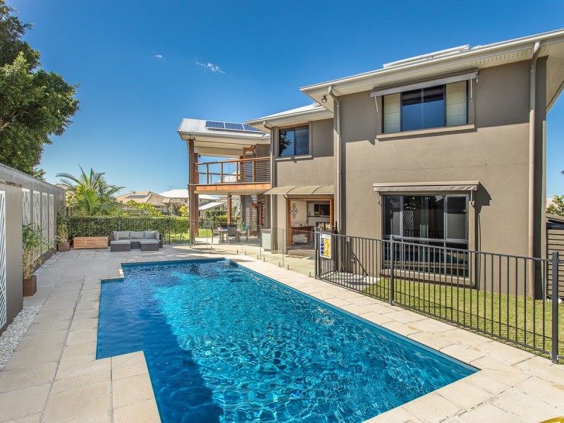 9 Montgomerie Parade, North Lakes QLD 4509