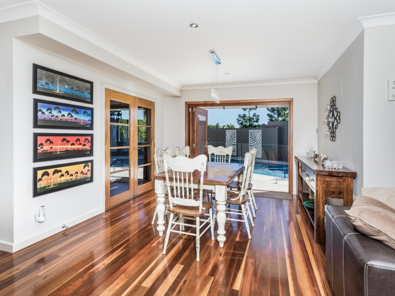 9 Montgomerie Parade, North Lakes QLD 4509