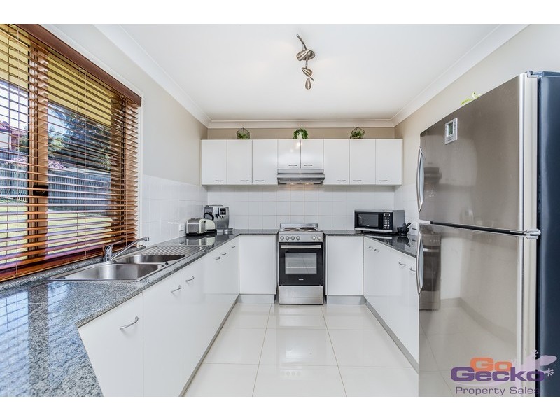 59 Rue Montaigne, Petrie QLD 4502