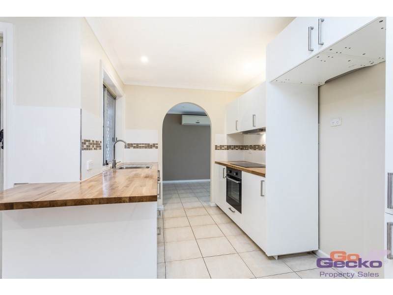 3 Styles Road, Petrie QLD 4502