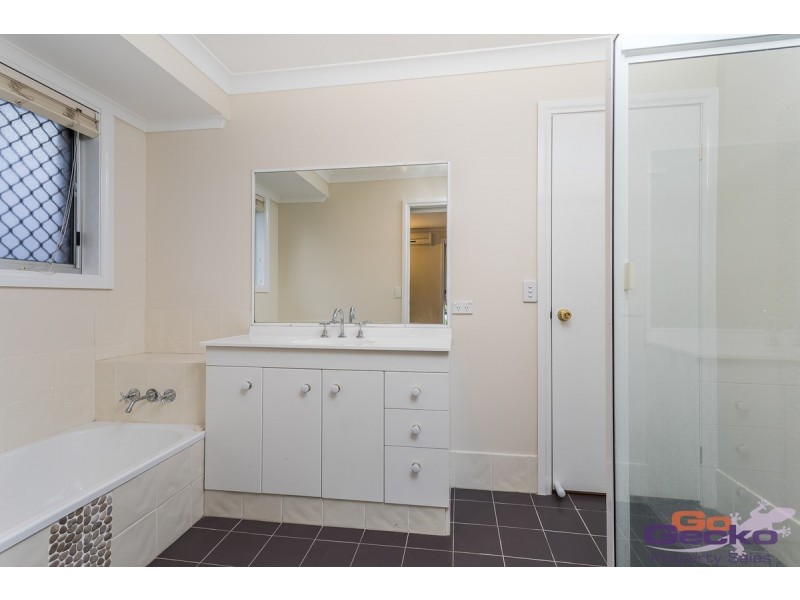 3 Styles Road, Petrie QLD 4502