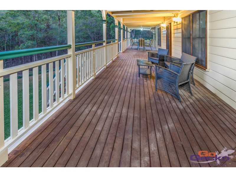 860 Clear Mountain Road, Cashmere QLD 4500