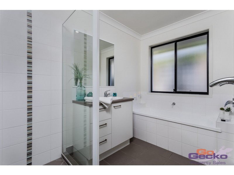 9 Sorrento Street, North Lakes QLD 4509