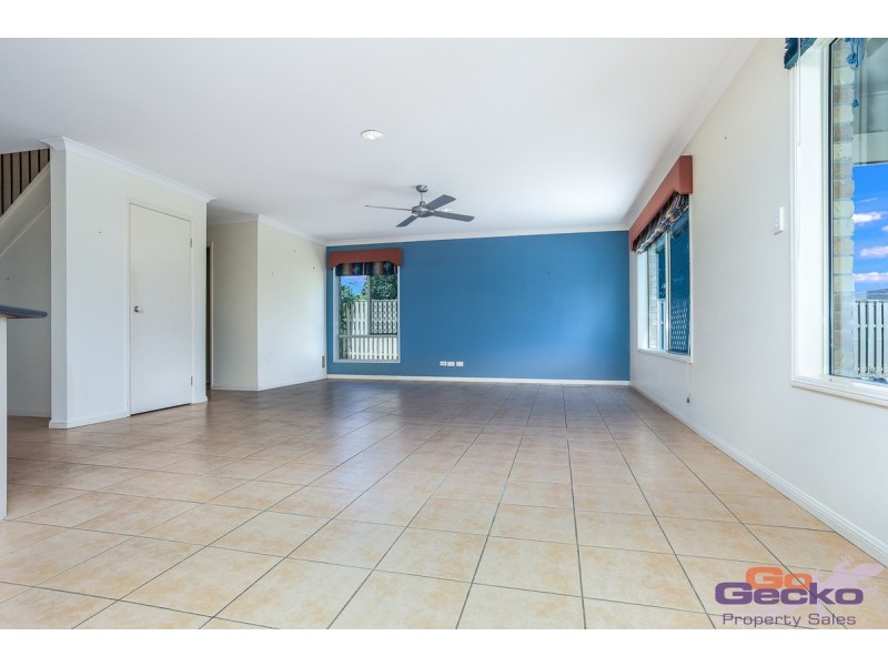 23 Whitfield Crescent, North Lakes QLD 4509