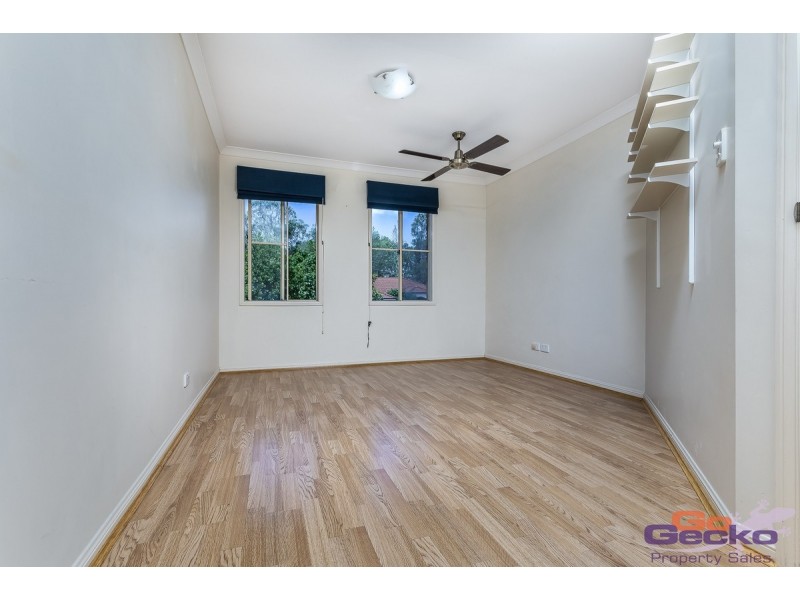 23 Whitfield Crescent, North Lakes QLD 4509