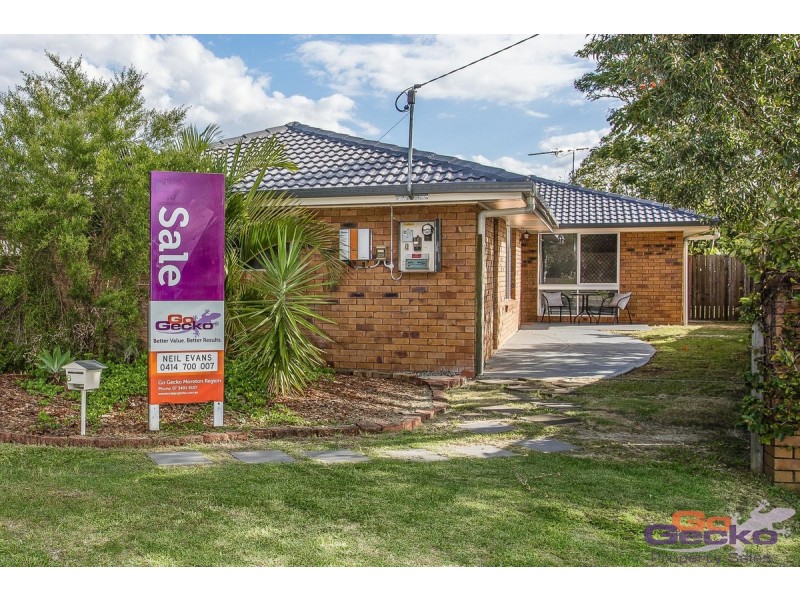 8 Barrine Court, Petrie QLD 4502