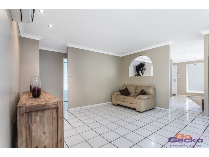 33 Tuckeroo Street, Narangba QLD 4504