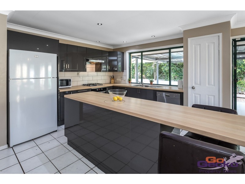 33 Tuckeroo Street, Narangba QLD 4504