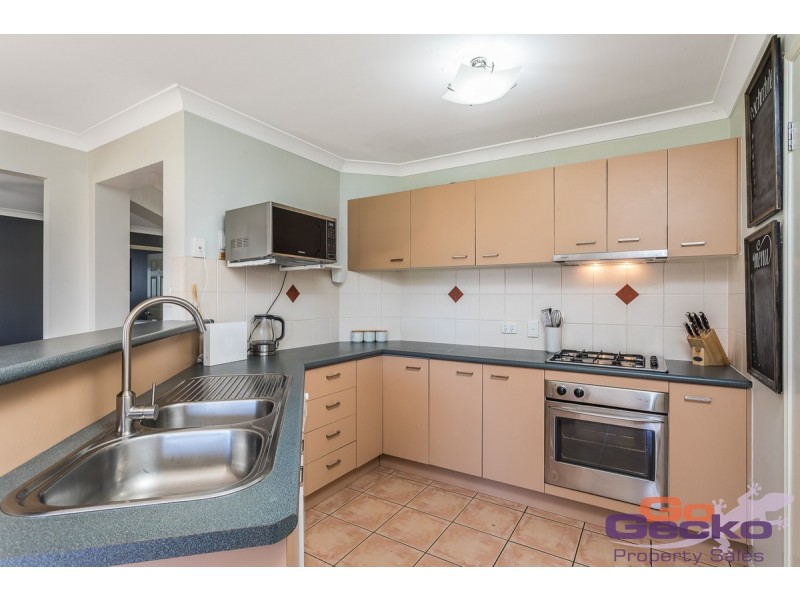 11 Barnard Crescent, Murrumba Downs QLD 4503