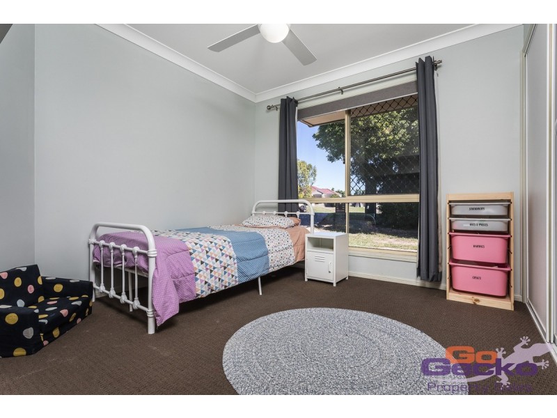 11 Barnard Crescent, Murrumba Downs QLD 4503