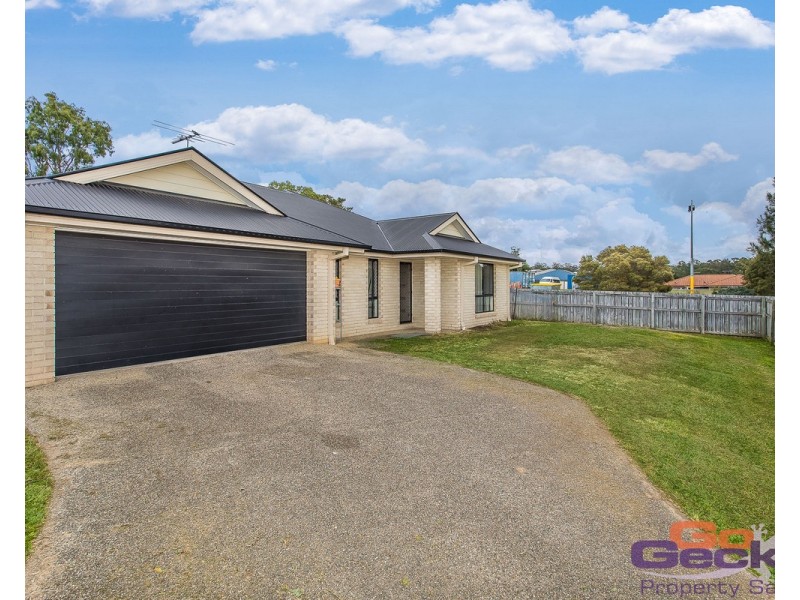 10 Wakeham Street, Kallangur QLD 4503
