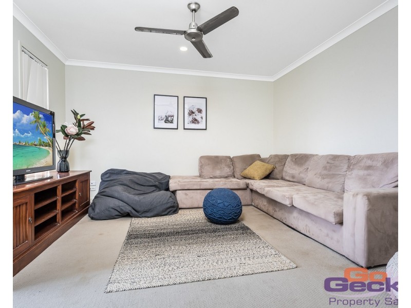 10 Wakeham Street, Kallangur QLD 4503