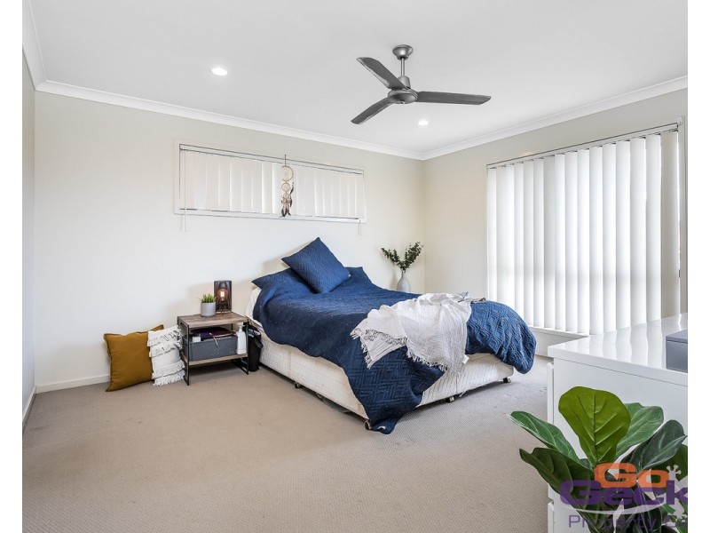 10 Wakeham Street, Kallangur QLD 4503