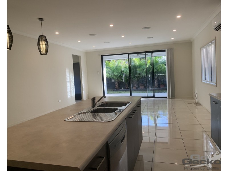 29 Trump Circuit, North Lakes QLD 4509
