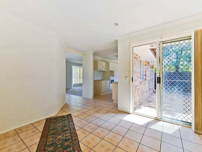 37 Lipscombe Road, Deception Bay QLD 4508