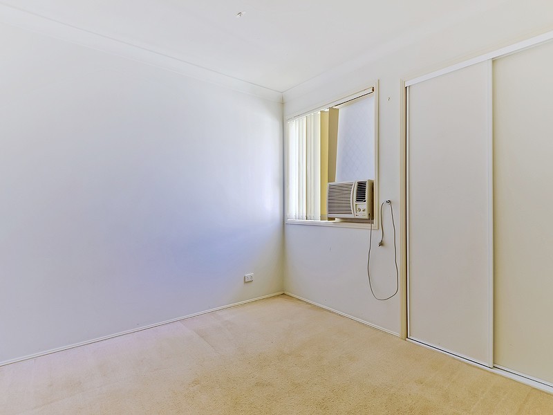 37 Lipscombe Road, Deception Bay QLD 4508