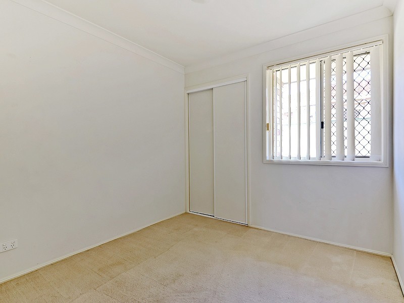 37 Lipscombe Road, Deception Bay QLD 4508